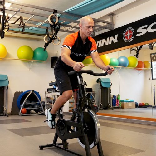 Spinning: un allenamento completo su bicicletta